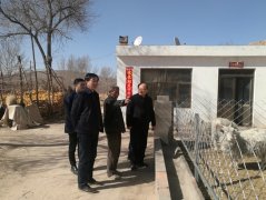 韩一兵深入靖边县东高峁村调研指导驻村扶贫工