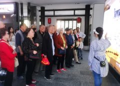 省住建厅组织老干部赴商洛丹凤县参观小城镇建